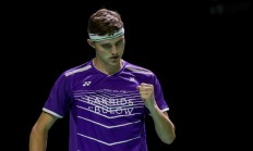 开云APP-日本队逆转泰国队，安赛龙刷新纪录