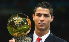 开云体育APP下载-从法网翻盘到扛鼎拉沃尔杯，兹维列夫如何成为欧洲队的灵魂支柱