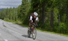 开云在线直播-英格拉姆压制级发挥难救主，76人绝杀公牛诠释篮球残酷美学