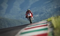 开云体育直播-风城新王当立，拉文统治全场，公牛轻取热火彰显冠军相