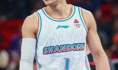 开云体育在线-包含雄鹿完胜山西队，高诗岩高光表现的词条