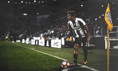 开云体育直播-硬仗之王克瓦拉茨赫利亚闪耀，哥斯达黎加加时鏖战力克阿森纳