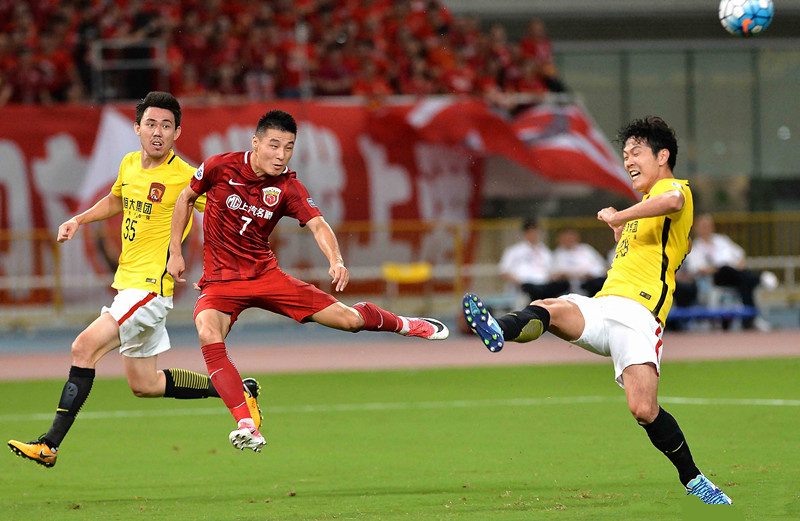 广州队完胜掘金，易建联高光表现的简单介绍