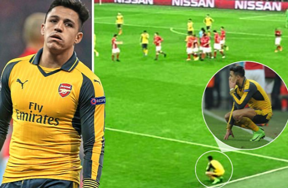 包含枪手战绩不济，主教练遭到球迷质疑的词条