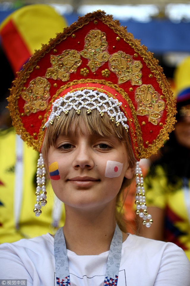 哥伦比亚女队与丹麦队交手