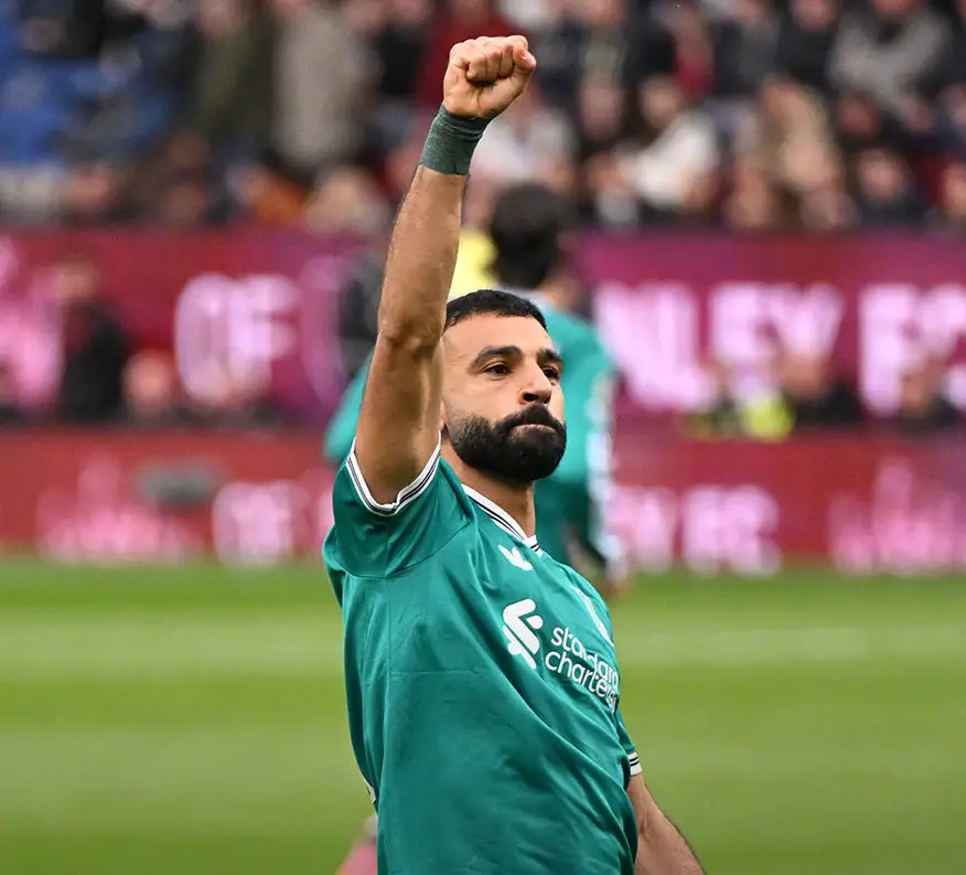 包含利物浦客场失利，排名略有下降势头的词条