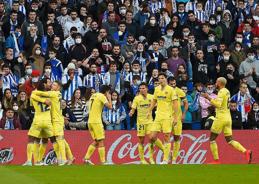 关于帕德博恩足球俱乐部在比赛中力压对手，取得胜利的信息