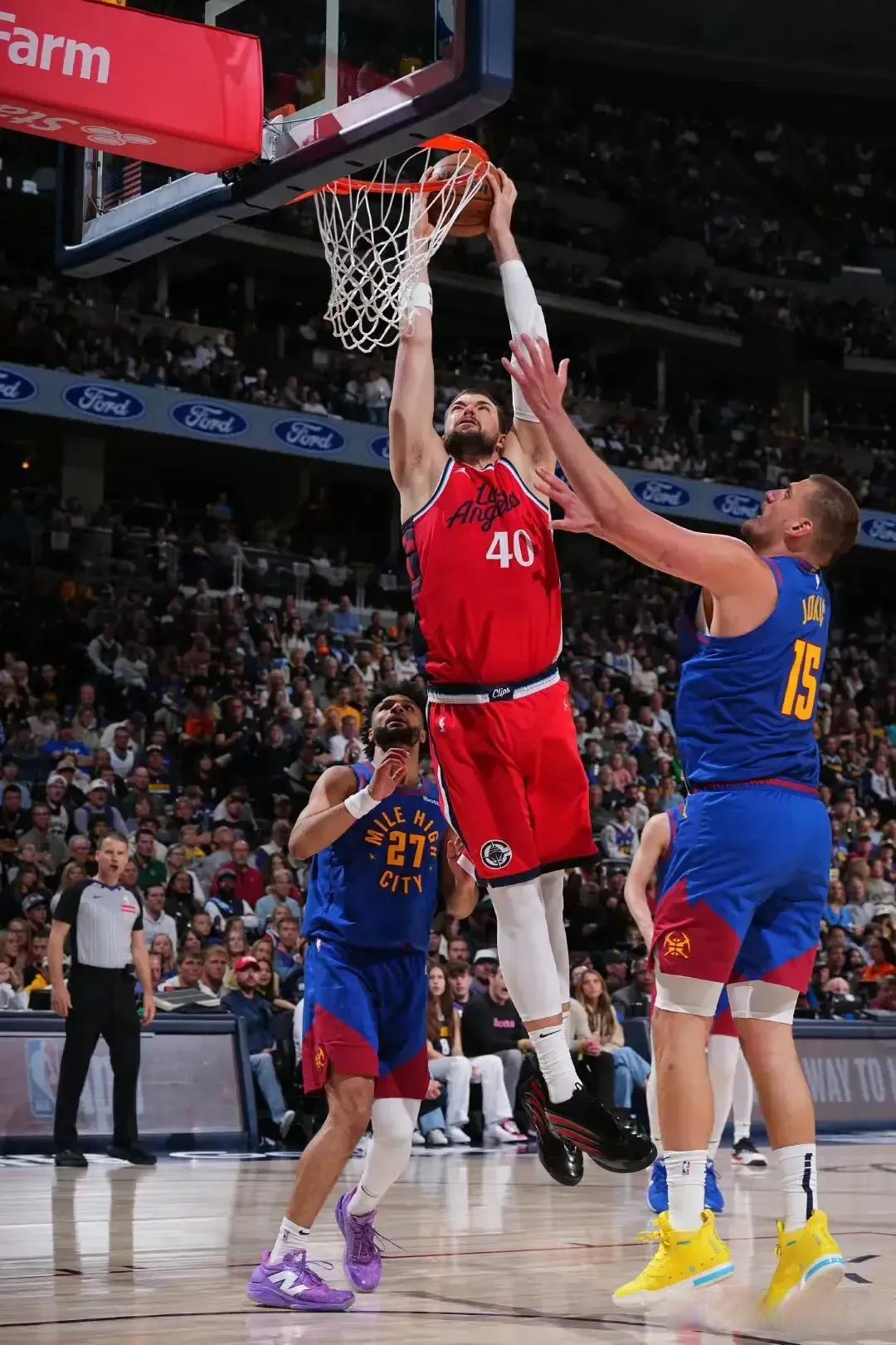 希腊男篮绝杀凯尔特人B队，哈登高光表现的简单介绍