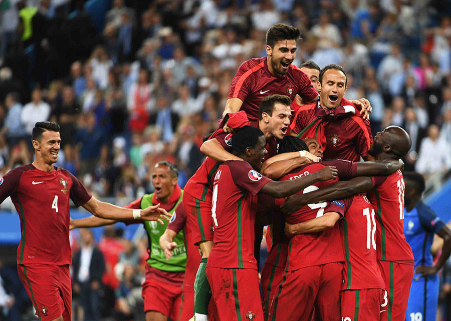 包含欧预赛强队险胜，胜负悬念至最后一刻的词条