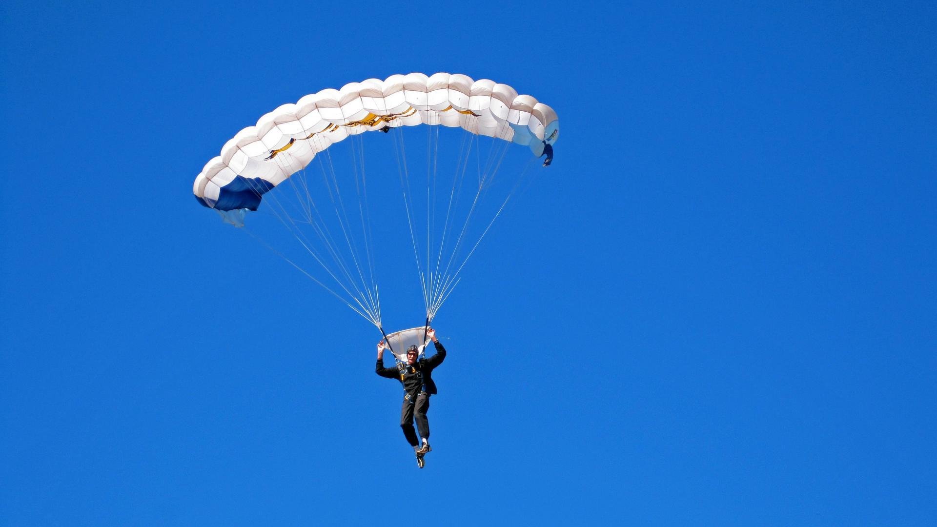 巴尔韦德的钟摆，当欧冠之夜被切割成他的呼吸频率