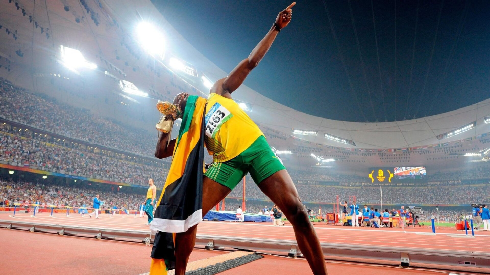 迪亚斯关键节点连续得分，乌拉圭制霸里昂，南美风暴席卷欧洲足坛